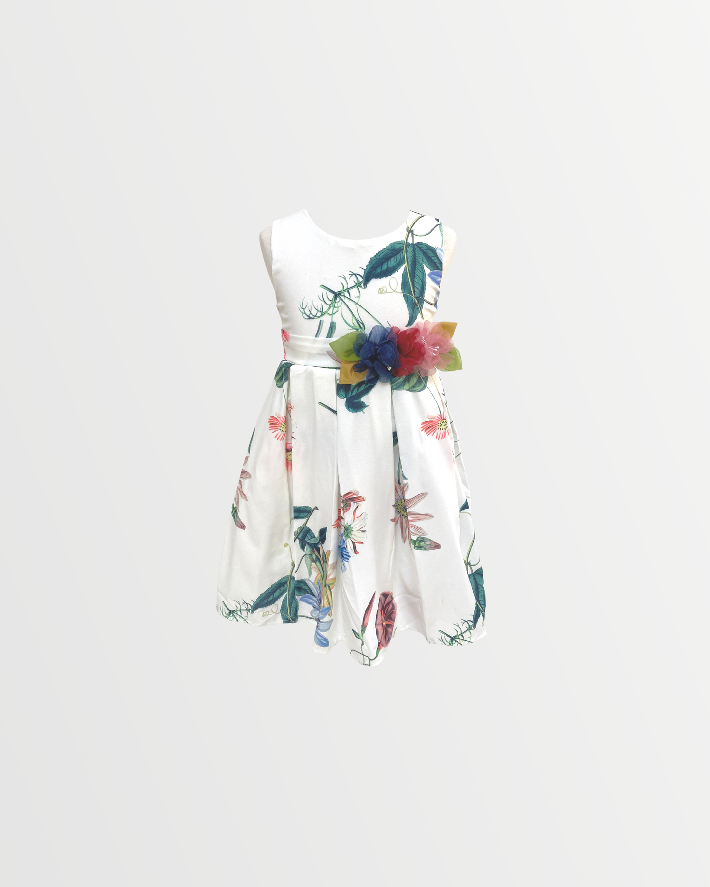 Sleeveless White Cozy Dress